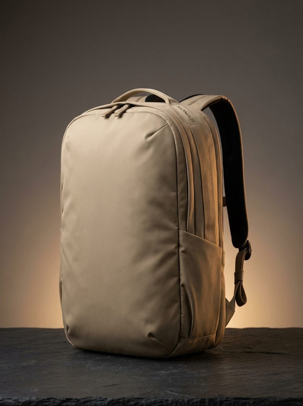 Wayfarer Daypack 22L — Sand
