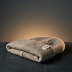 Summit Merino Beanie — Sand
